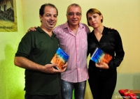 View the album Lançamento do livro CÉU, INFERNO E OUTROS LUGARES de EDUARDO O. CARVALHO em 08.04.2013